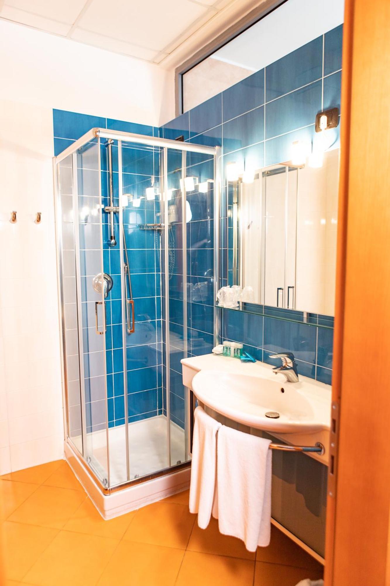 Hotel San Terenzo 4*